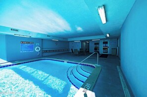 Innenpool, Außenpool