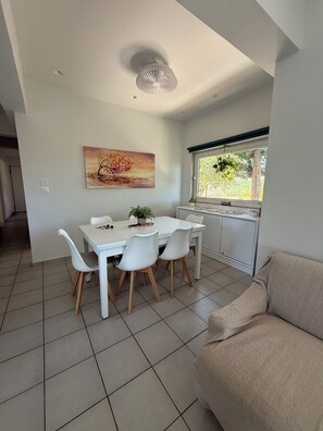 Interior - Serenity villa close to the beach @Sounio (Κάτω Ποσειδωνία)