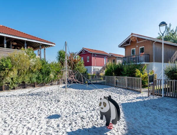 Home For 8 With Pool And Sauna - Parentis-en-Born
