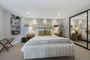 Desk, iron/ironing board, WiFi, bed sheets - Peaceful Point Loma Retreat w/ Pool, Sauna & Stunning Views (San Diego)