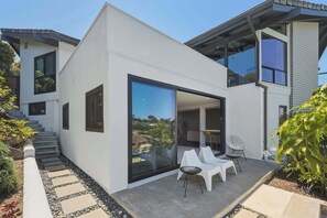 Terrace/patio - Peaceful Point Loma Retreat w/ Pool, Sauna & Stunning Views (San Diego)