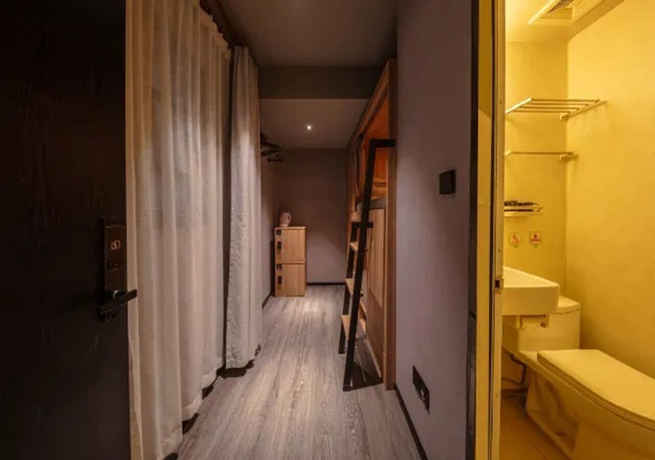Superior Shared Dormitory | Desk, laptop workspace, free WiFi