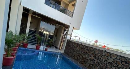 Hotel Pushkar Pulse