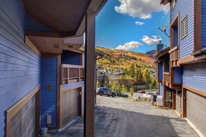 Property grounds - KBM Resorts | In the Heart of Old Town,Walk to Main St., Easy access shuttle to PCMR or DV Resorts, Private Hot Tub! POA-504b (Park City)