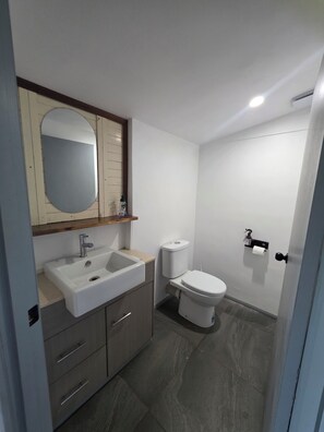 Towels, soap, toilet paper