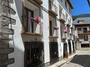 Exterior - Hostal Pirineos Meliz (Bielsa)