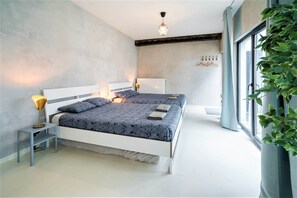 Apartment | Private kitchen - Antwerp Central 1br/7p Apartment (Antwerp)