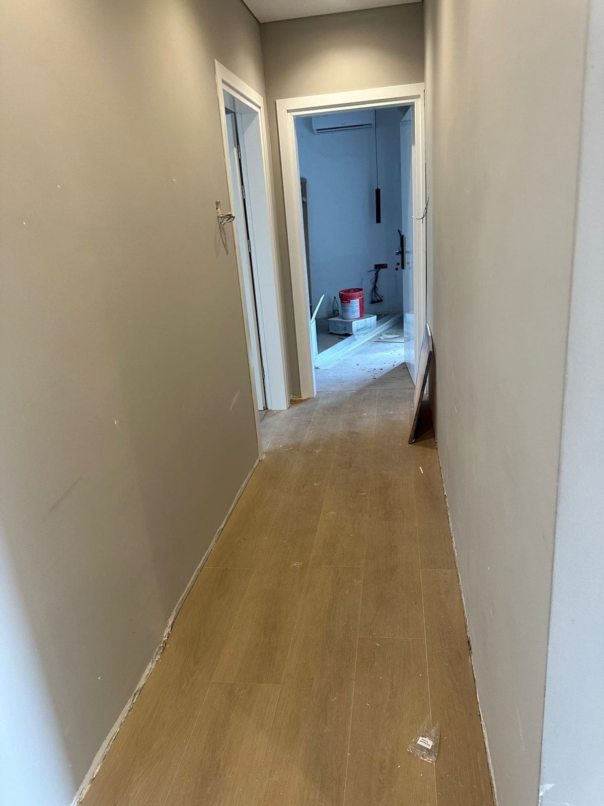 Deluxe Double Room, Balcony, City View | Interior