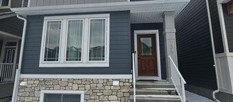 Cozy 2BR Basement Suite in Vermilion Hill SW Calgary