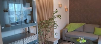 Vacation apartment on the edge of the forest