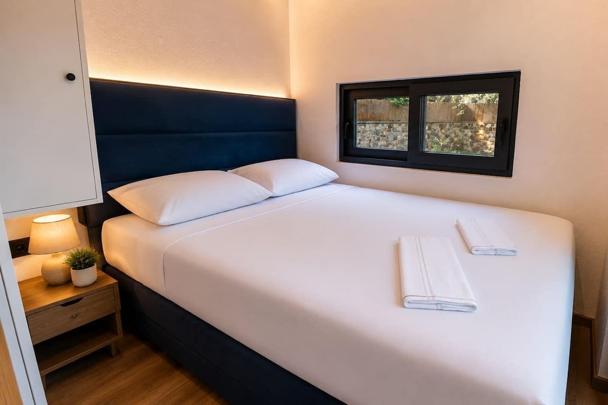Comfort Room, Garden View | In-room safe, free WiFi