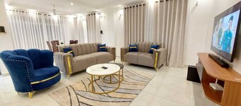 luxury and elegant home near world waters,Nyali beach, Nyali centre for family