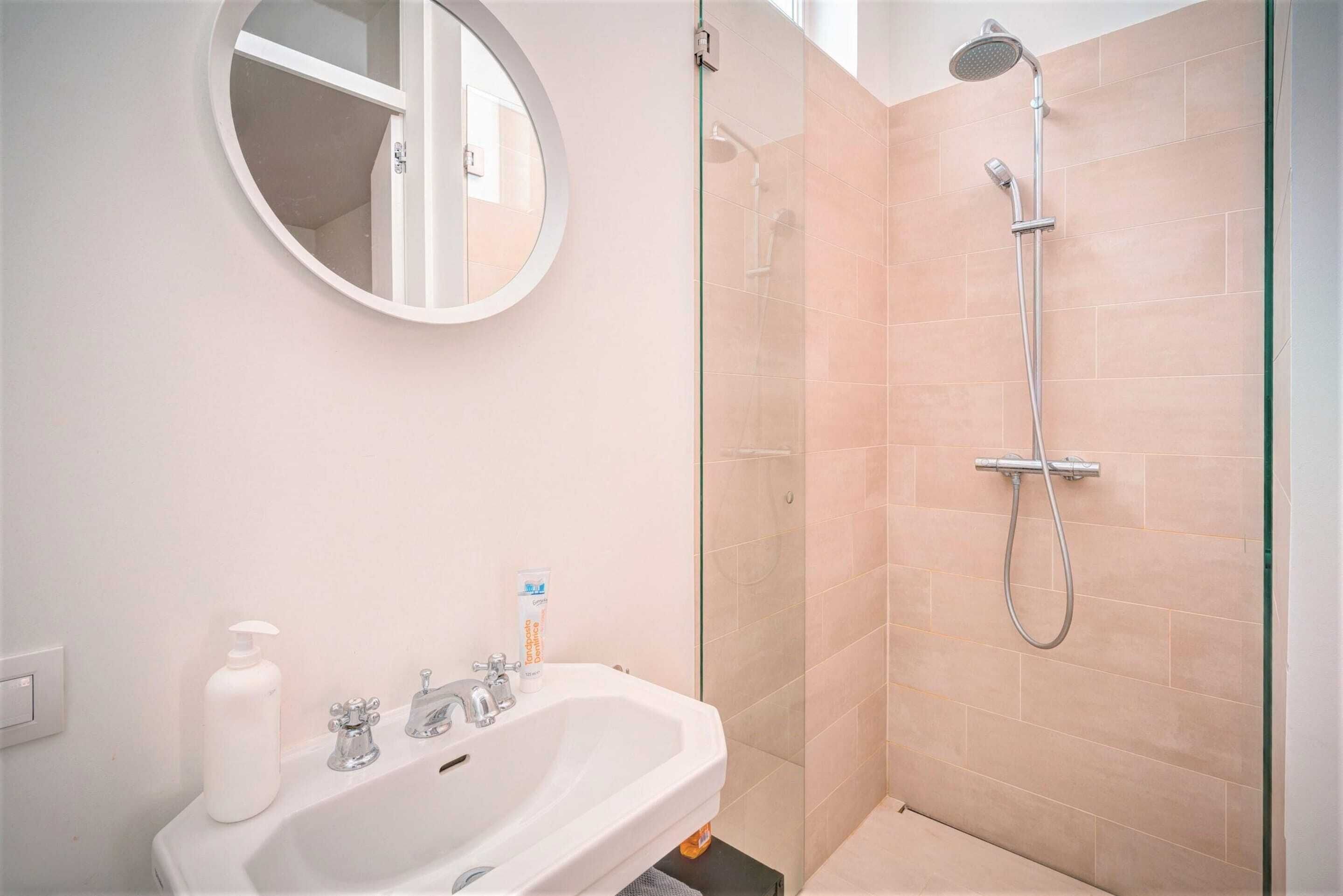 Appartement | Badkamer