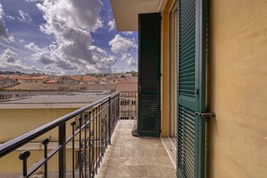 Property grounds - Central Ancona: 6 guests stay (Ancona)