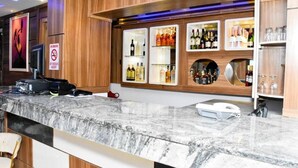 Bar (di hartanah)