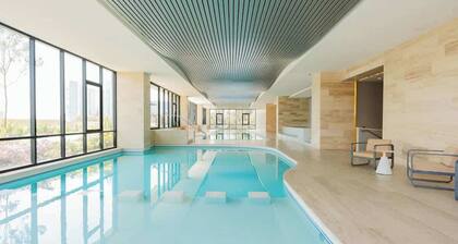 Incredible Loft | Gym, Cinema & Spa Amenities