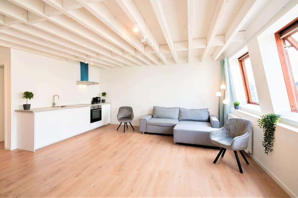 Saint Pauls 14-persons Apartment