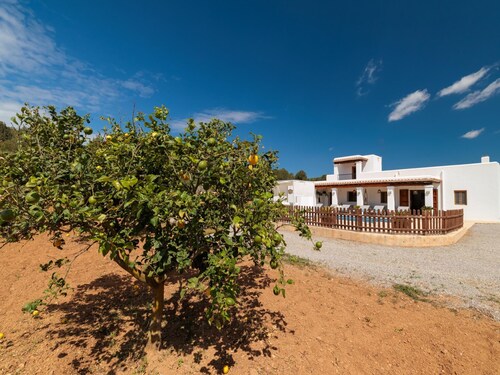 Casa Cala Llonga Family Ibiza Retreat
