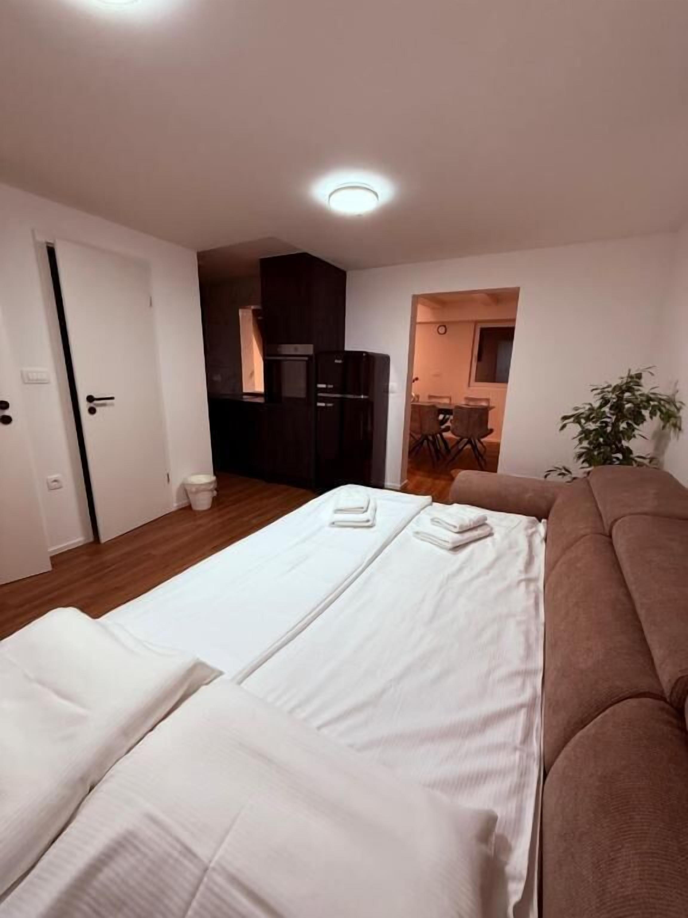 Villa, 3 habitaciones, balcón, vista a la montaña | Insonorización, tabla de planchar con plancha y wifi gratis 