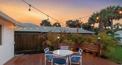 🏖️ Twenty Palms | Steps to New Smyrna Beach | Pet Friendly & RV Welcome