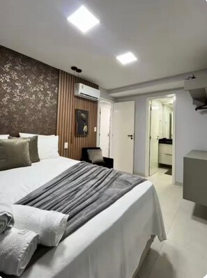 Iron/ironing board, Internet, bed sheets - Saulo Maia - Comfort and elegance on the Cabo Branco waterfront. (João Pessoa)