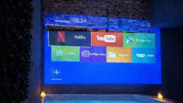 Piscina externa, piscina aquecida