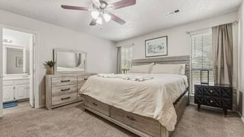 Iron/ironing board, Internet, bed sheets
