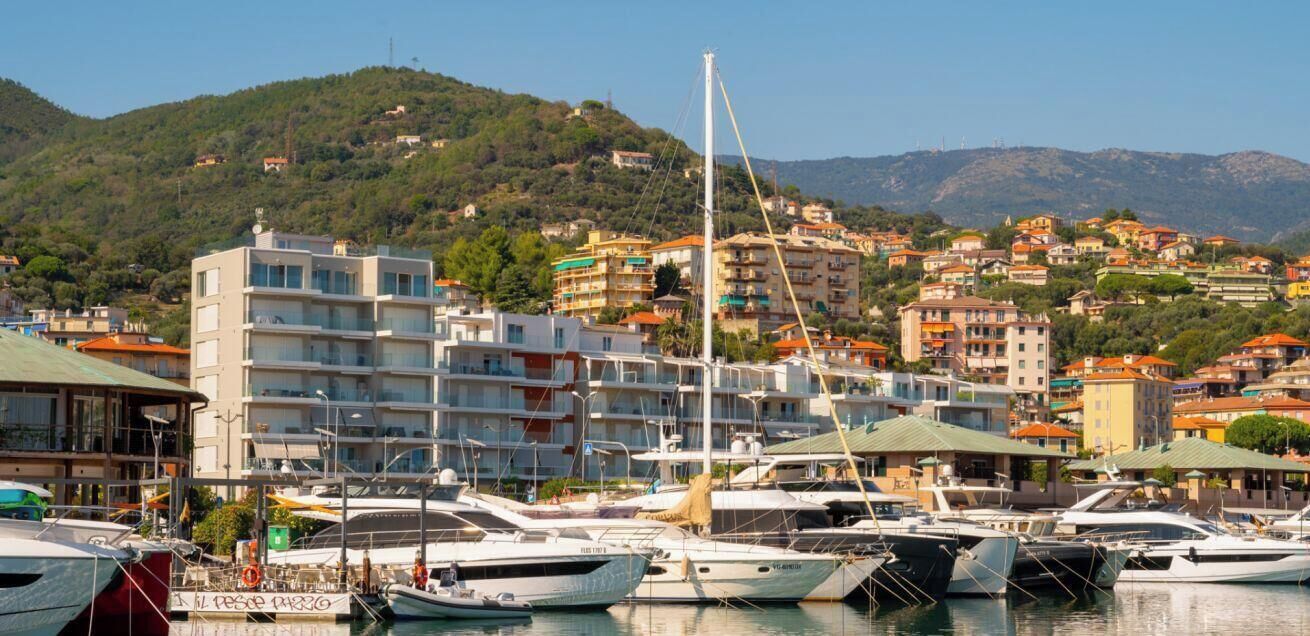 Marina