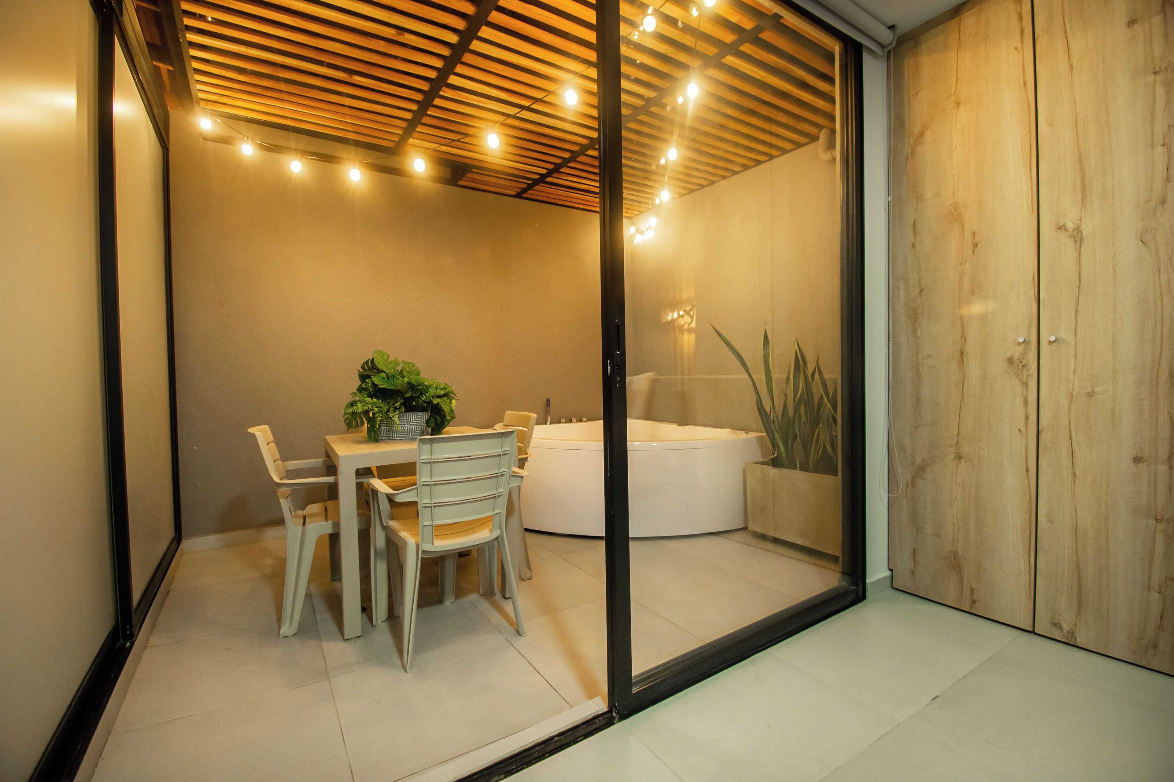 Studio, Gartenblick | Innenbereich