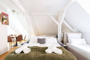 Schreibtisch, Bügeleisen/Bügelbrett, WLAN, Bettwäsche