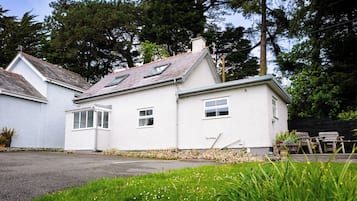 Cottage | Exterior
