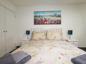1 bedroom, individually decorated, individually furnished, free WiFi - Millies Place (St Austell)