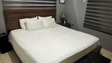2 chambres, fer et planche Ă repasser, Wi-Fi, draps fournis