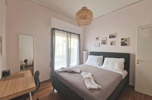 熨斗/熨衫板、Wi-Fi、床單