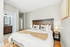 Room - Home near NRG - Sleep 8 - WolrdCup ready (Houston)