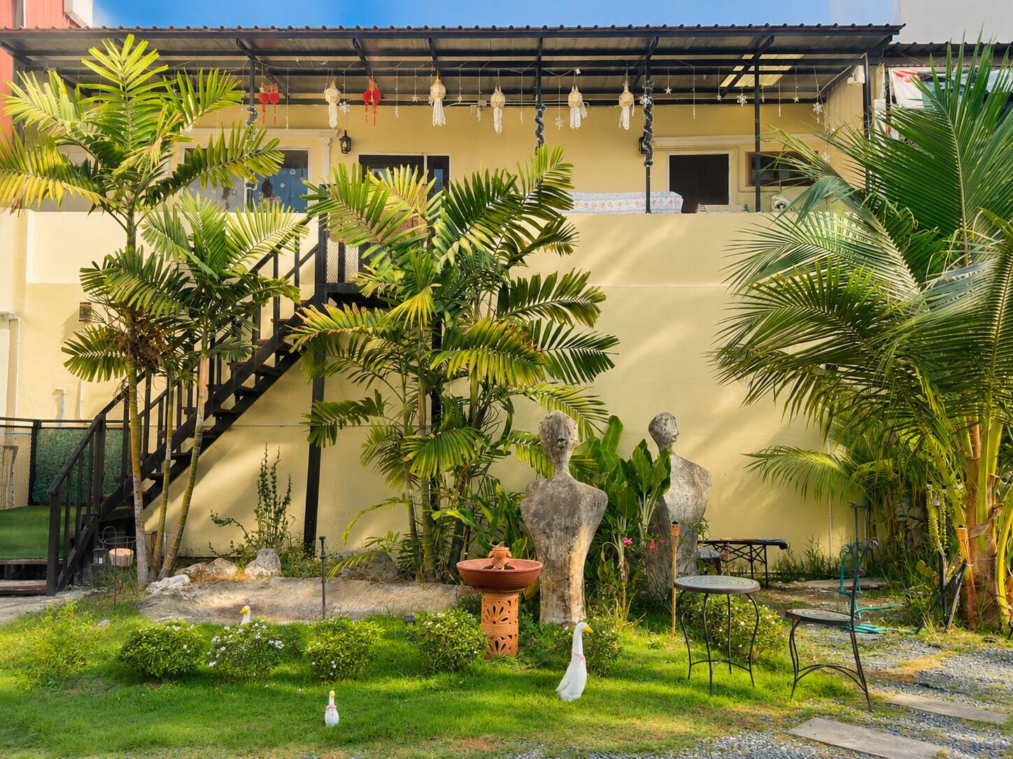 Fachada de la propiedad