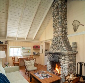 TV, fireplace, offices