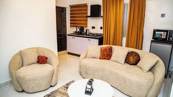 Economy Apartment, Balcony, City View | Living area