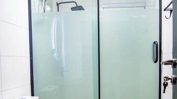 Economy Apartment, Balcony, City View | Bathroom | Hair dryer, towels, soap, shampoo