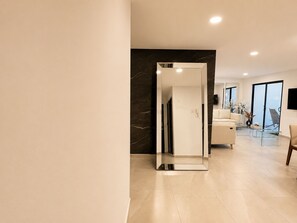 Interior -     Modern Luxury Apartment in San Salvador (San Salvador)