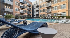 Seasonal outdoor pool - Landing Apartments Dallas near Design District (Dallas)