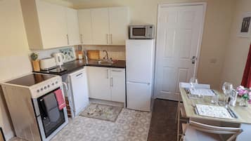 Cottage | Interior