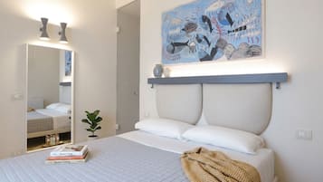 In-room safe, free WiFi