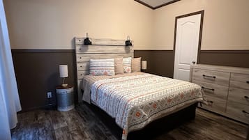 Classic Cottage, 2 Bedrooms, Kitchen, Mountain View | Free WiFi
