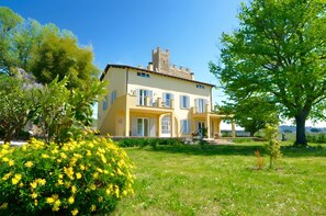 Exterior - Magical Country House near Rome with Hot Tub (Genzano di Roma)