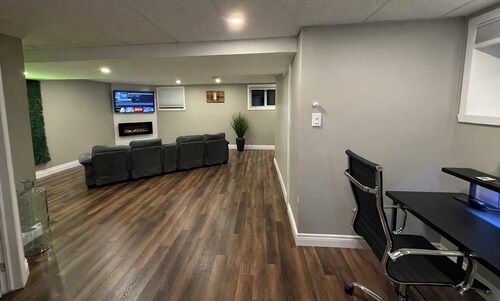 Lost Villages Stay South Stormont | 3BR/2 full WR+BBQ+Fire pit+Games Room