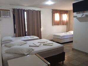 Phòng đôi, nhiều giường, ban công, quang cảnh vườn | Spa