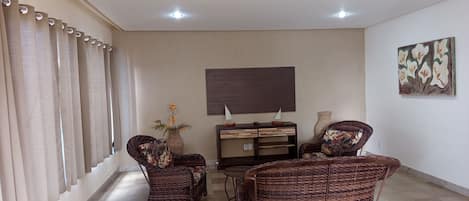 Reception hall