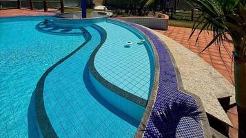 15 piscinas al aire libre