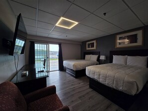 Deluxe Room, 2 Queen Beds, Balcony | Minibar, free WiFi, bed sheets - Saffron Inn (Auburn)